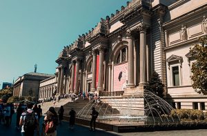 Metropolitan Museum of Art (MET)