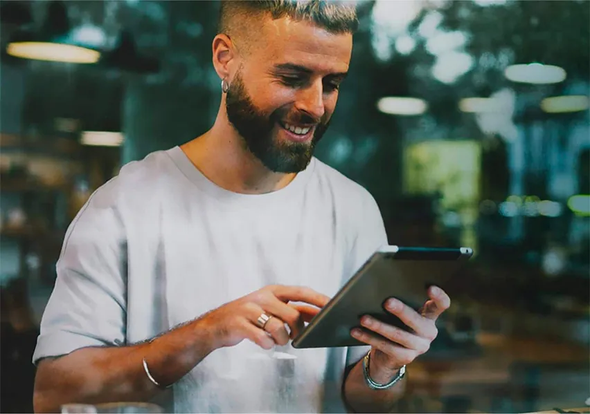 send-money-to-brazil-card-men