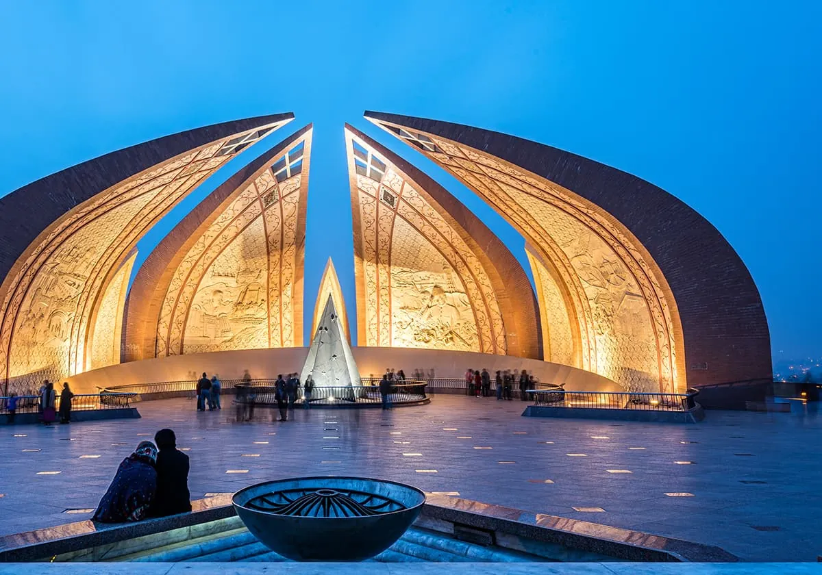 Pakistan hero image wide