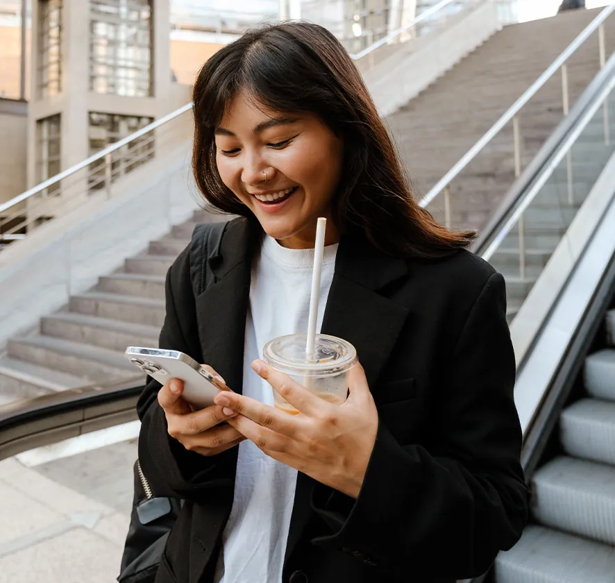 1324935138-Send-money-to-China-Hero-image-Italy-op1-886x840-1